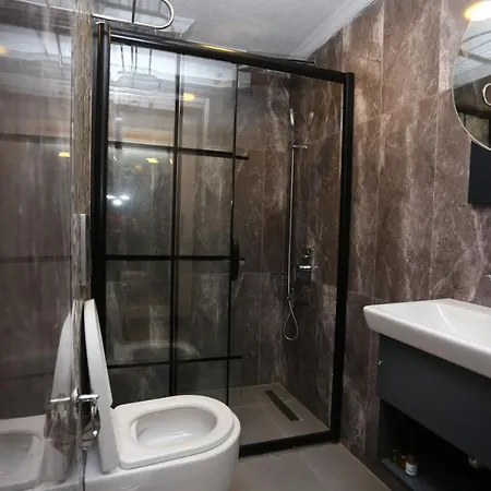 Cozy 1-Bedroom, Istiklal st in heart of Taksim Istanbul Apart Otel
